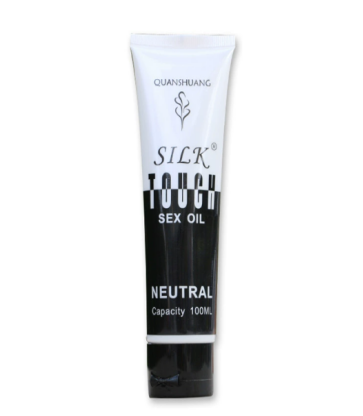 Colorless odorless water-soluble lubricating fluid non-greasy available in multiple capacities